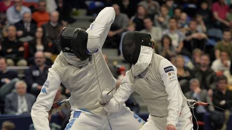 FENCING-FRA-FOIL