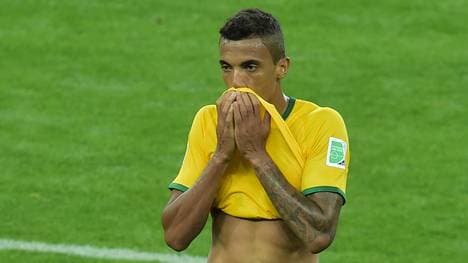 Luiz Gustavo FBL-WC-2014-MATCH61-BRA-GER