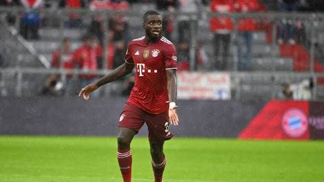 Dayot Upamecano könnte dem FC Bayern nach seiner Verletzung länger fehlen