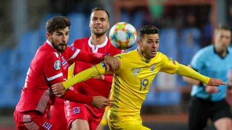 Der Einsatz von Junior Moraes (r.) könnte der Ukraine reichlich Ärger einbringen