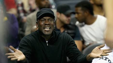 Chicago Bulls v Charlotte Hornets