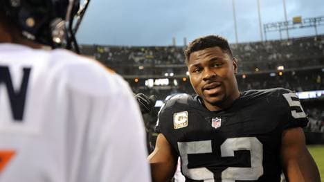 Khalil Mack (r.) wechselt von den Oakland Raiders zu den Chicago Bears