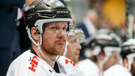 Nach der Derby-Pleite machen die Haie-Fans ihrem Ärger Luft