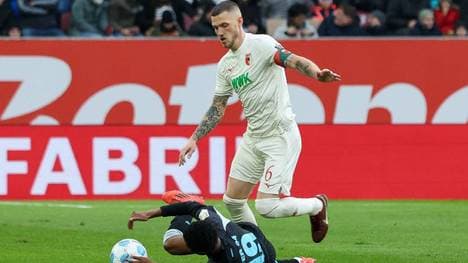 Jeffrey Gouweleeuw fehlt dem FC Augsburg wegen einer Sperre