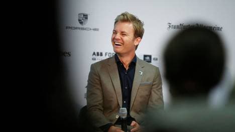 Nico Rosberg schreibt Sebastian Vettel noch nicht ab