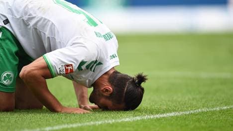 1. FC Nuernberg v SpVgg Greuther Fuerth - Second Bundesliga