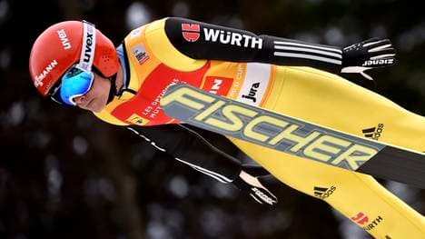 Kombinierer Fabian Rießle beim Springen