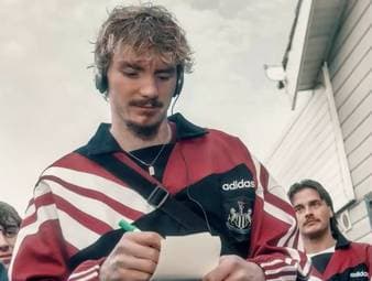 Newcastle United bringt in Zusammenarbeit mit Adidas das Auswärtstrikot aus der Saison 1995/1996 zurück. Ein absoluter Hingucker. 