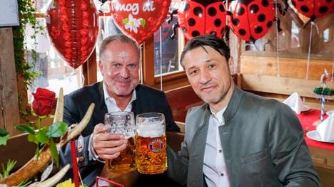 FC Bayern: Trainer Niko Kovac spricht über Beziehung zu Karl-Heinz Rummenigge, Karl-Heinz Rummenigge und Bayern-Trainer Niko Kovac auf dem Oktoberfest