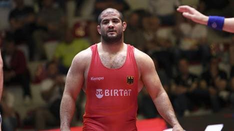 Ringer-EM: Mohsen Siyar