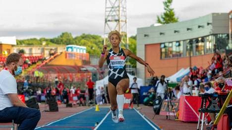 Malaika Mihambo bei ihrem letzten Wettkampf vor Olympia in Gateshead
