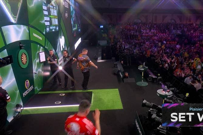 Kurioser WM-Moment: Caller muss eingreifen