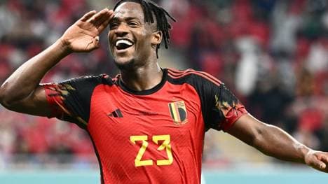 Michy Batshuayi erzielt den Siegtreffer für Belgien