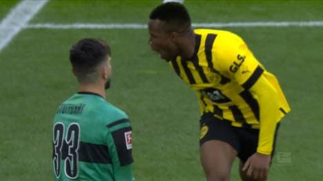 Youssoufa Moukoko jubelte beim Duell mit Stuttgart provokant