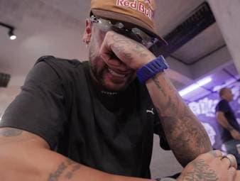 Neymar steht nach langer Verletzungspause wieder im brasilianischen WM-Kader und wird von Trainer Carlo Ancelotti für das Aufgebot der Seleção nominiert, begleitet von großer Emotionalität und einer Botschaft an die Fans.