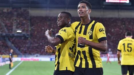 Youssoufa Moukoko (l.) und Jude Bellingham (r.) stehen nicht auf Dortmunds A-Liste