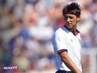 Gary Lineker gehört zu den beliebtesten Ex-Profis in England, nicht zuletzt aufgrund seiner späteren Tätigkeit als Moderator. Doch auch zu seiner aktiven Zeit war der Angreifer ein sehr torgefährlicher - und sehr fairer - Spieler.