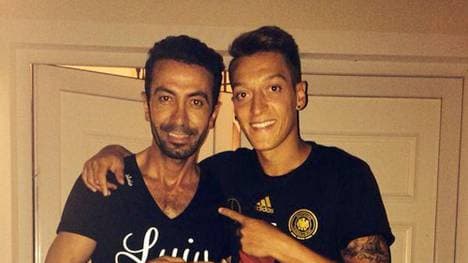 In Sachen Friseur hat Mesut Özil eine klare Präferenz.