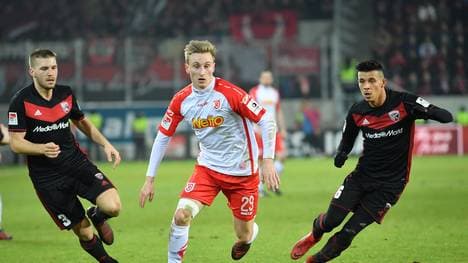 SSV Jahn Regensburg v FC Ingolstadt 04 - Second Bundesliga