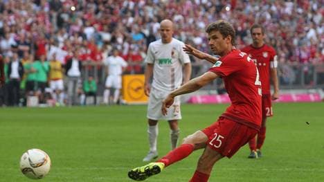 FC Bayern Muenchen v FC Augsburg - Bundesliga