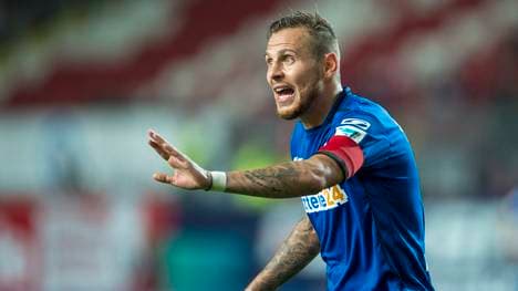 1. FC Kaiserslautern v SC Paderborn  - 2. Bundesliga