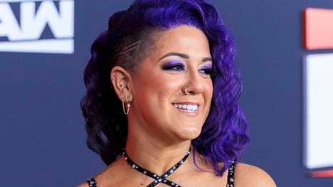 Bayleys WWE-Zukunft hängt aktuell in der Schwebe - will sie zu AEW?
