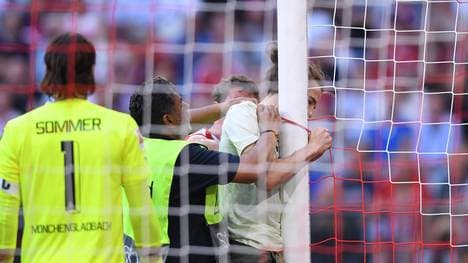 Klima-Aktivisten sorgte für eine Unterbrechung bei Bayern vs. Gladbach
