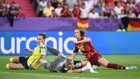 Da war die Welt noch in Ordnung: Jule Brand trifft