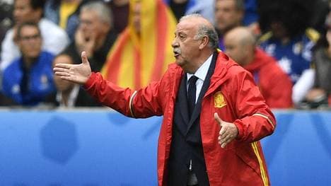 Vicente Del Bosque flog mit Spanien gegen Italien raus