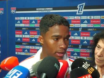 Lyons Endrick gibt zu, dass er nicht weiß, wo er in der kommenden Saison nach seiner Leihe von Real Madrid spielen wird. Der Brasilianer will sich dennoch auf jede Situation vorbereiten.