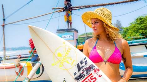 Surferin Janni Hönscheid lebt auf Fuerteventura