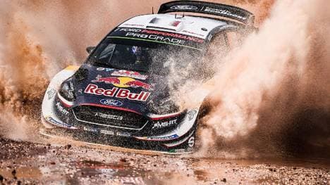 Sebastien Ogier liegt auf Sardinien nach der Freitagsetappe an der Spitze