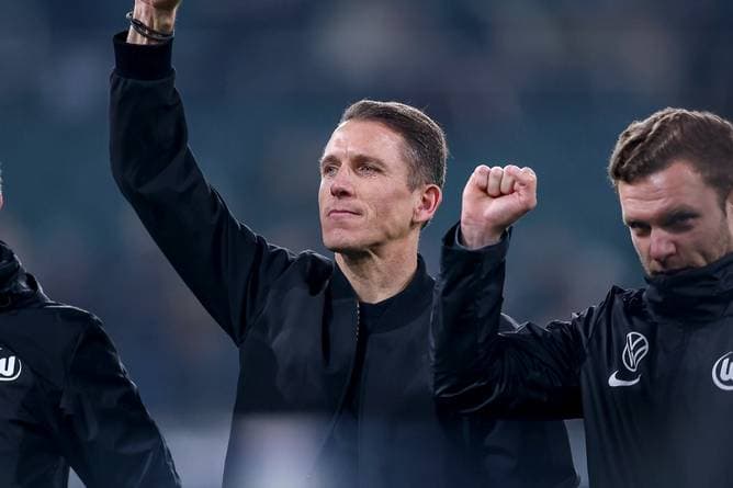 Er ist der Shootingstar unter den Bundesliga-Trainern