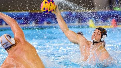 Kein Vorbeikommen für Boran Bozic (r.) und Deutschland