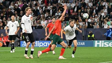 Florian Wirtz beim Führungstreffer für Deutschland