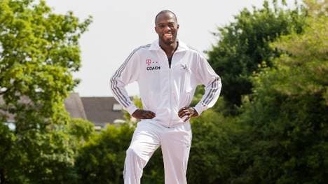 Prominenter Neuzugang: ?Hans Sarpei ? Das T steht für Coach? ab 20. November auf SPORT1