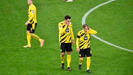 Felix Passlack (r.) hat beim BVB einen neuen Vertrag unterschrieben