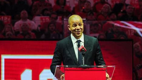 Die Nummer 12 von Jarome Iginla wird in bei den Flames nicht mehr vergeben