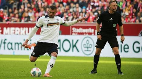 Traf per Freistoß: FCK-Profi Luca Sirch