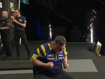 Luke Littler gewinnt im Finale gegen Luke Humphries seinen zweiten Titel in der Premier League of Darts. Im Decider gewinnt er in einem der besten Finals aller Zeiten mit 11:10.