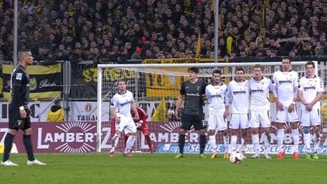 Aachen Oberhausen Freistoß