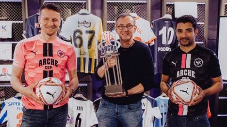 Maik Franz, XXX und Sami Allagui (v,l.) freuen sich auf den "Arche Cup 2021"