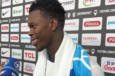 Rotlicht? Bei dieser Antwort muss Schröder selbst schmunzeln