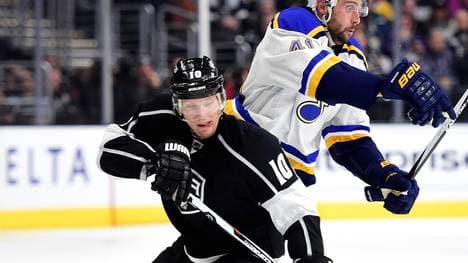 St Louis Blues v Los Angeles Kings