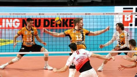 Moritz Reichert (l.) und Florian Krage-Brewitz (M.)