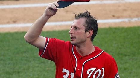 Pittsburgh Pirates v Washington Nationals
