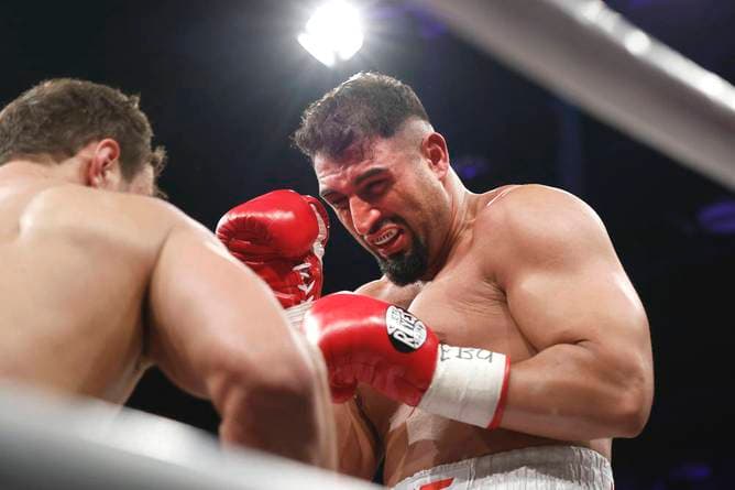 WM-Traum lebt: Kabayel macht kurzen Prozess