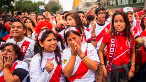 PERU-FBL-WC-2018-PER-DEN
