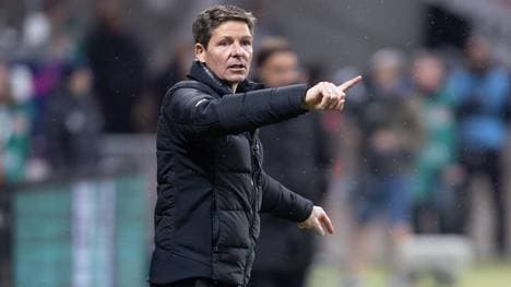 Oliver Glasner muss mit Frankfurt gegen Dortmund ran
