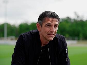 Deniz Aytekin pfeift am Samstag sein letztes Bundesliga-Spiel. Vor dem Duell Bayern gegen Köln weiß der langjährige Referee noch nicht, was auf ihn zukommt. Die Zeit nach der Karriere will er nun anders nutzen.